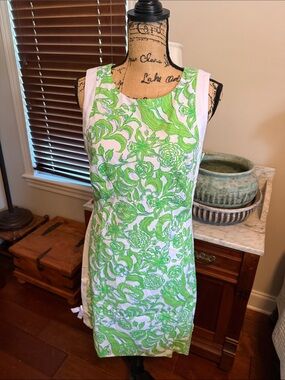 Lilly Pulitzer White Shift Dress with Bright Green Floral Print